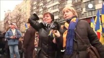 Ukraine: Pro-and anti-EU rallies after government U-turn