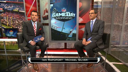 RGIII unhappy with coaches for social