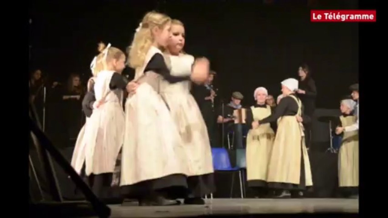 Landerneau. Danse Bretonne, voilà le relève !