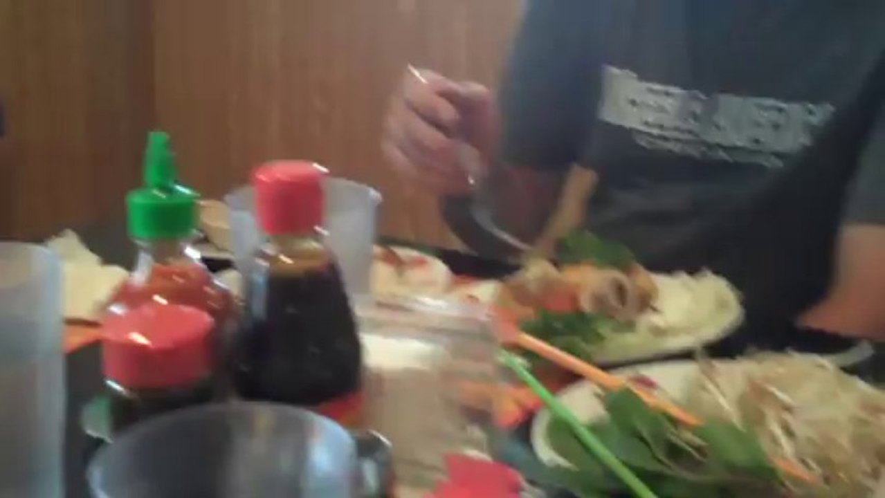 Allen Cruz (AKA butterpaww) - ROAD VLOG #1 from his "Summer Tour 2011"