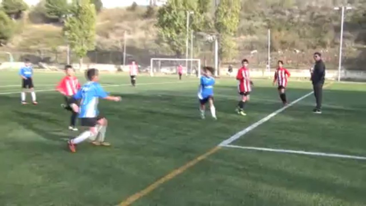 ECF PERFORMANCE ALEVIN “B“ vs  POBLE NOU ,AT. "A"