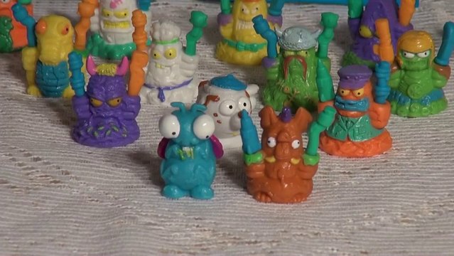 Cookie Monster Count' n Crunch , eats Ultimate Fighting Trashies and Barfs funny