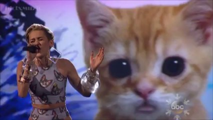 [HD] Miley Cyrus - Performs @ The AMA's 2013