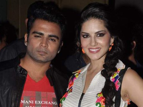 Sunny Leones Jackpot Music Launch At Mithibai College