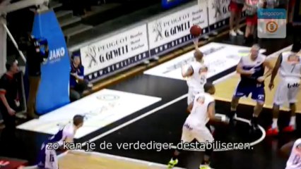 Belgacom 5 - Provoquer pour toujours marquer / Uitlokken om steeds te scoren