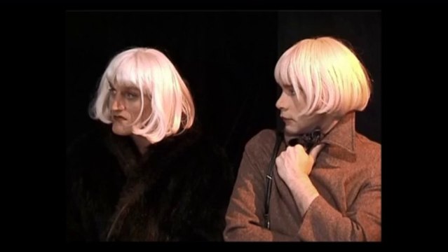 Tenue de soirée de Bertrand Blier - Spectacle Eclats de vie - Répétitions Cie ARTEFACTS