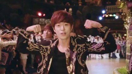 Boyfriend - Pinky Santa (Full MV)