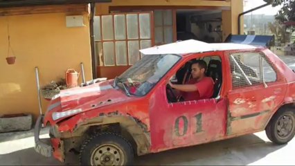 Demolition Derby Villareggia 2012 preparazione ford fiesta HD