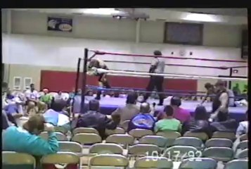 JJ The Hollywood Hitman vs Chad Almond