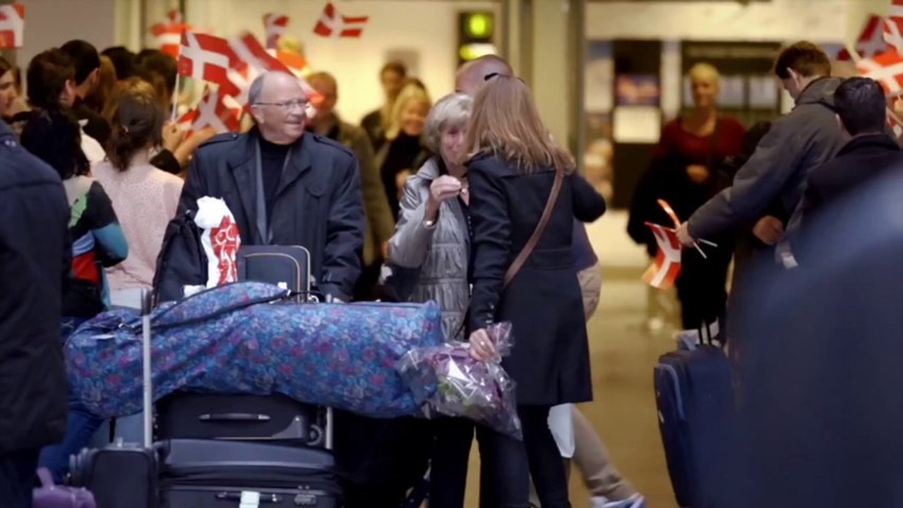 Coca-Cola - The Happy Flag - YouTube