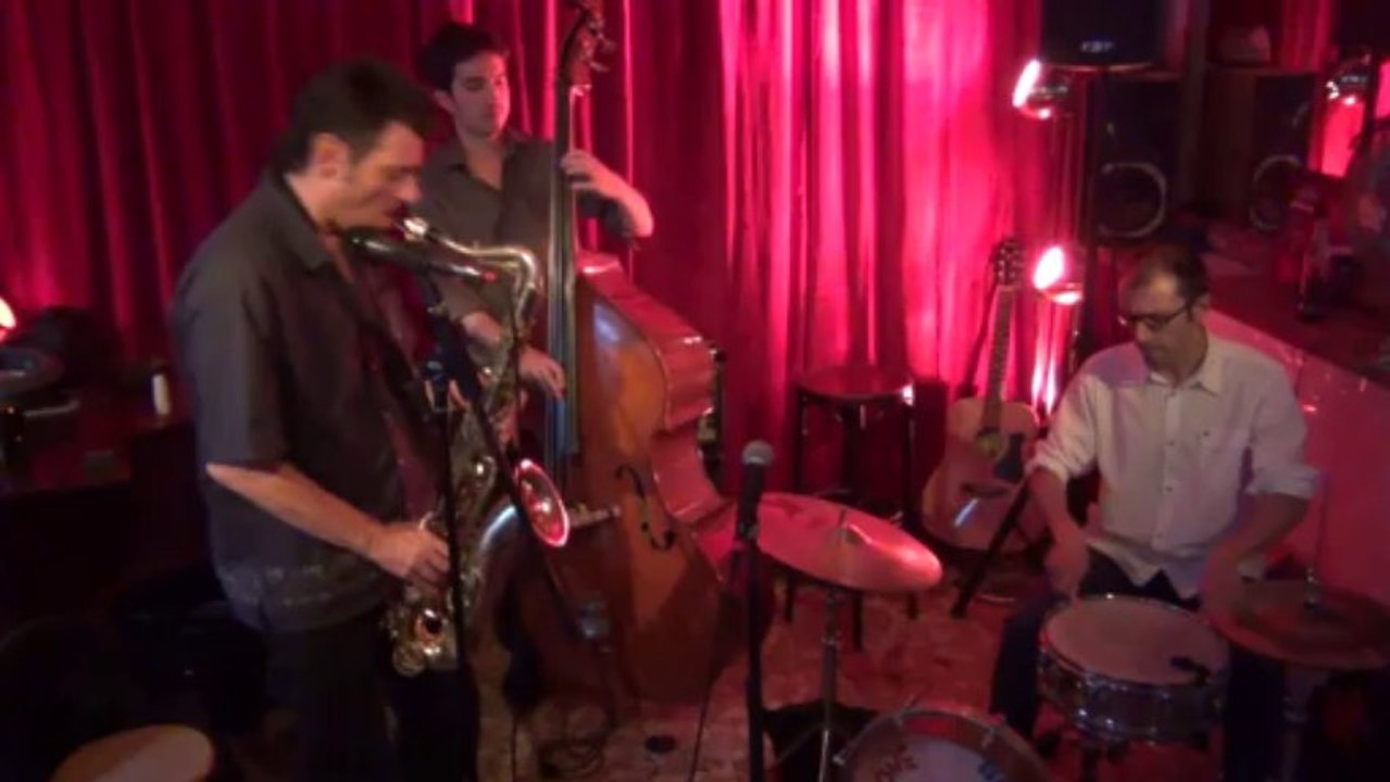 A closer walk with Thee - @ Monday Night Jam (2013-08-19)