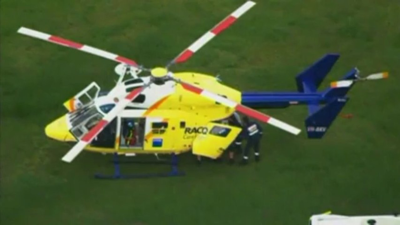 Tiger attack: Trainer bitten on the neck in Australia Zoo