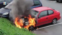 Auto abgefackelt - Studentin Opfer von Brandstiftung