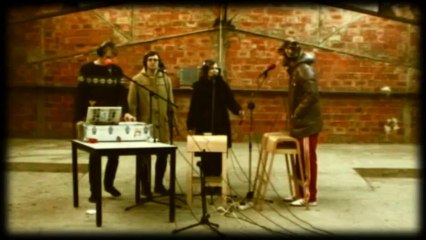 FM BELFAST - I can feel love (FD Session)(360p_H.264-AAC)