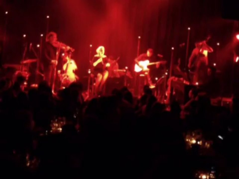 Νατάσσα Μποφίλιου - Σ έχω βρει και Σε χάνω live @Passport 23.11