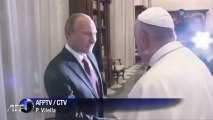 Papa y Putin: solución pacífica en Siria