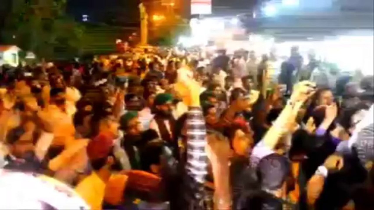 Hafiz Tahir Qadri - Haq Chaar Yar - Official Video