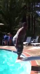 Simming Pool FAIL - Terrible diver! ahahah