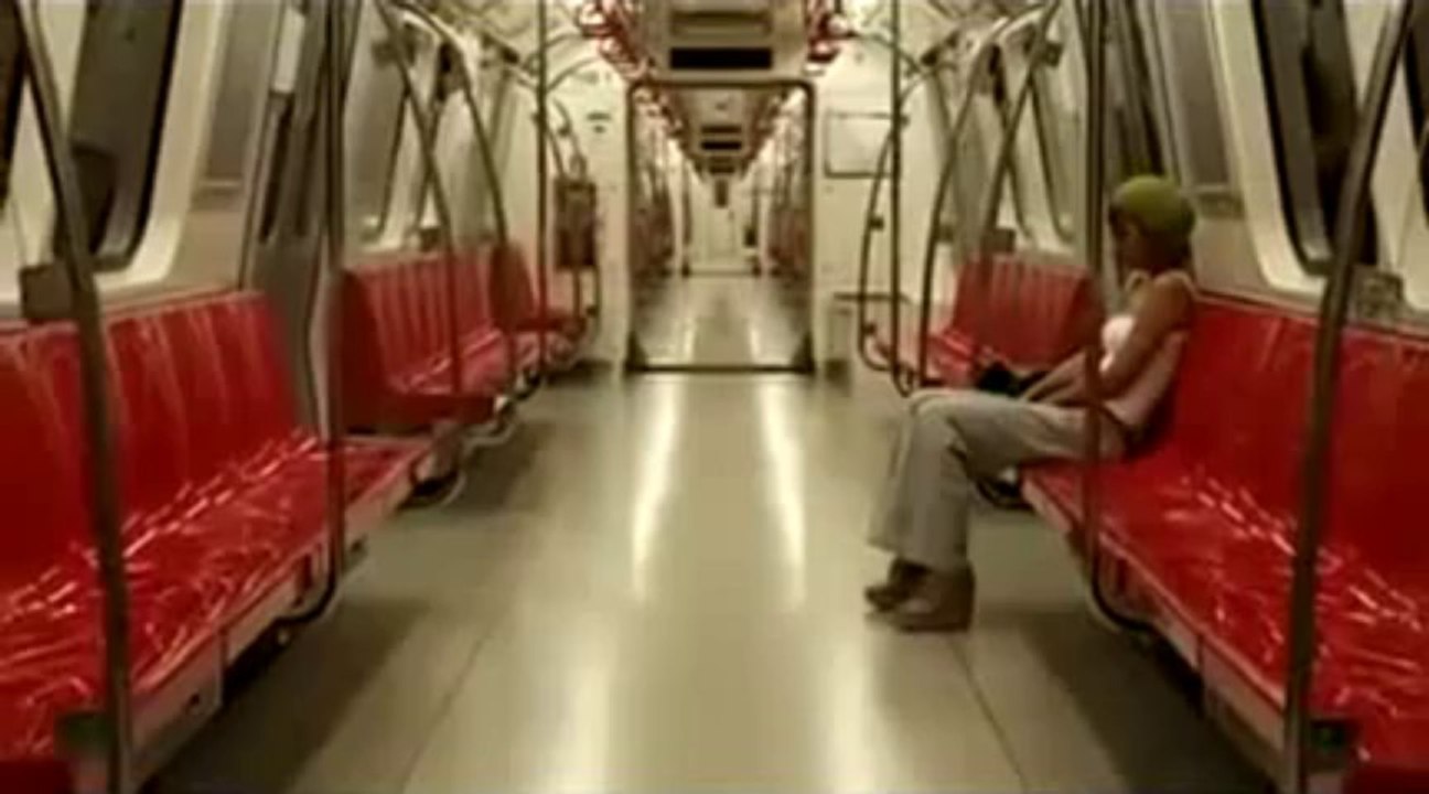 Yüreğime İyi bak WwW.SesliSaZan.Com