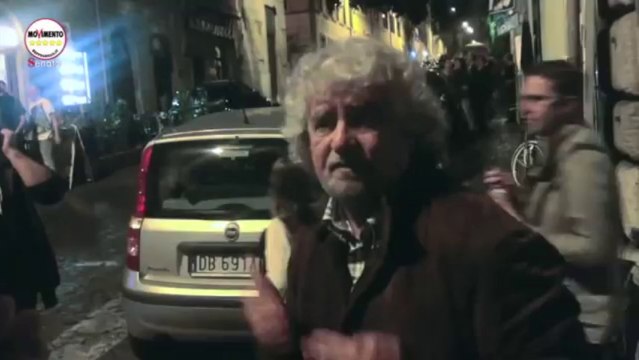 ESCLUSIVO - Servizio Pubblico intervista Beppe Grillo. Andra' mai in onda? - MoVimento 5 Stelle