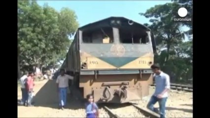 Bangladesh: durissime proteste opposizione. "Premier si faccia da parte"