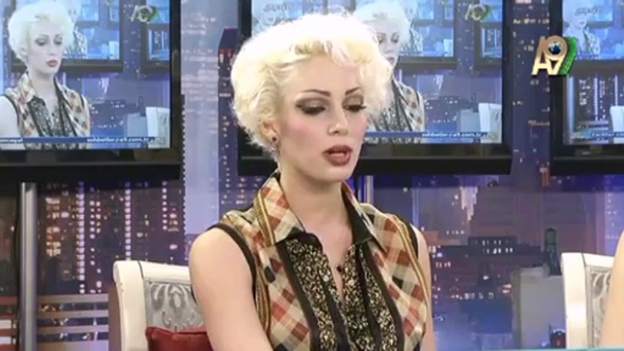 Ebru Yılmazatilla, Müzeyyen Hanım, Gülay Pınarbaşı, Serap Akıncıoğlu, Zeynep Balaman, Deniz Tanık, Selda Göktan, Ebru Altan, Aylin Kocaman, Damla Pamir, Ceylan Özbudak, Gülşah Güçyetmez, Beril Koncagül, Didem Rahvancı ve Didem Ürer'in A9 TV'deki canlı soh