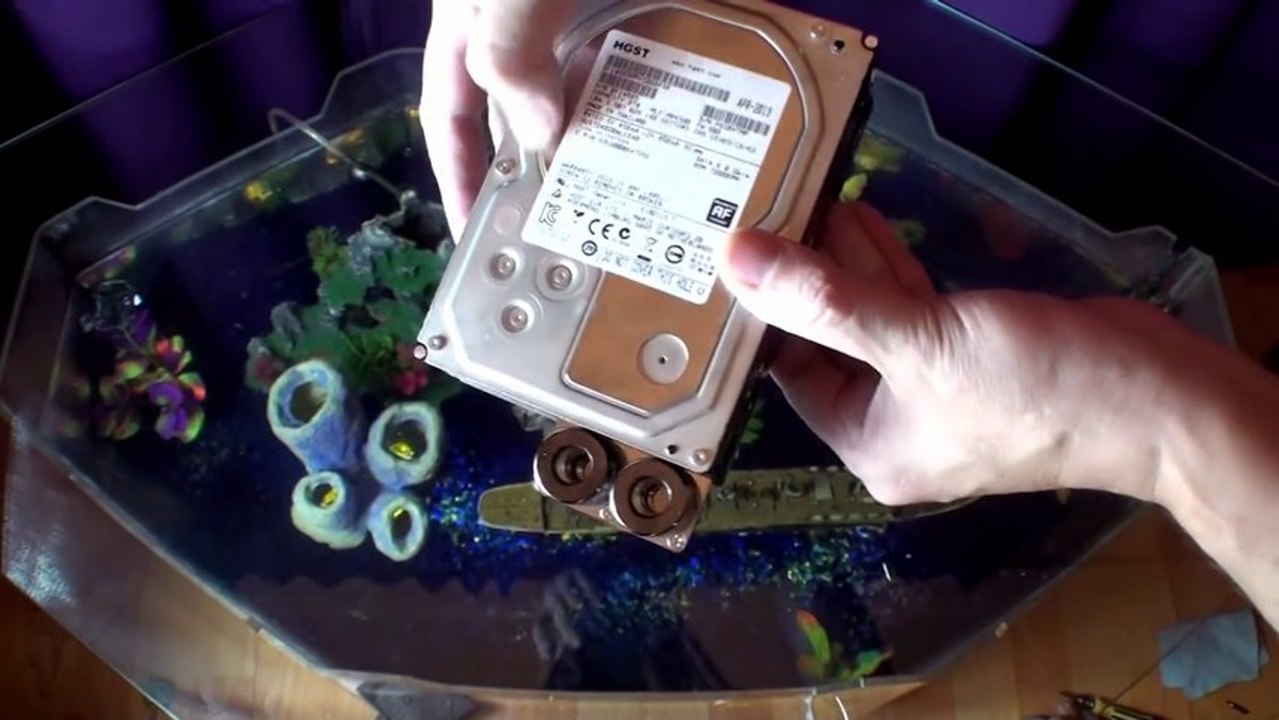 Dual HDD Liquid Cooled ~ Upcoming Slinky PC 2014