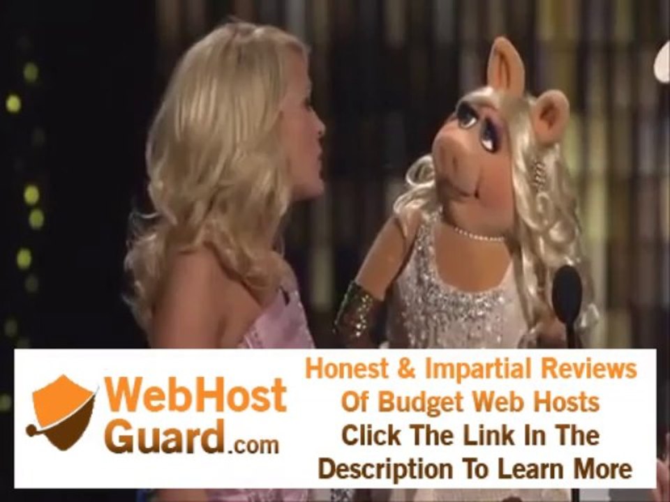 Carrie Underwood - Carrie & Brad's Hosting Bits - CMA '11 :D