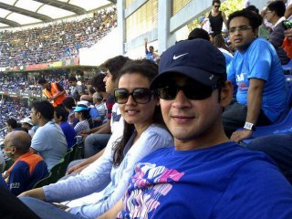 mahesh babu and namrata at world cup finals