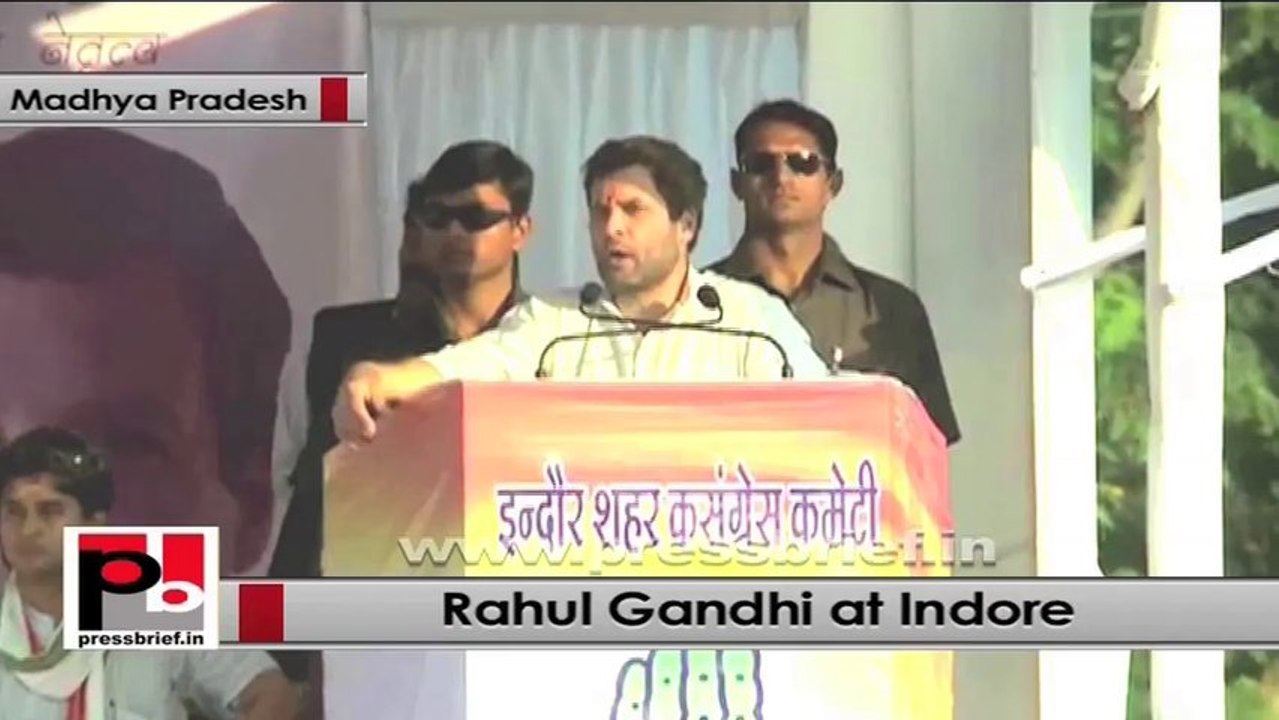 Rahul Gandhi in Indore: People have big dreams, they just need support from the govt