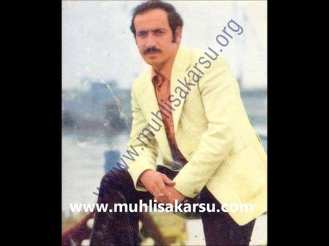 Muhlis Akarsu - Güller Bitmiş Viraneler Yurdunda