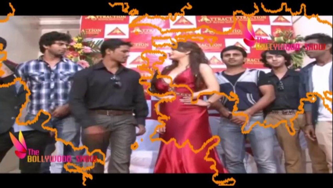 HOT Prity Sizzling Looks & Poses