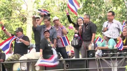 Thaïlande: des manifestants bloquent un bâtiment gouvernemental