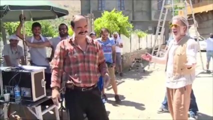 Entarisi dımdım SAL çıkar diye umdum yar.