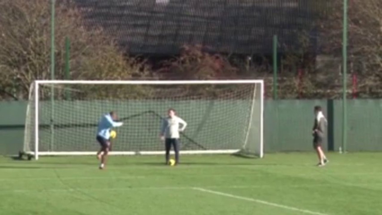 Vincent kompany zeigt ballgefühl