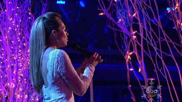 Valerie Harper & Tristan MacManus - Finale