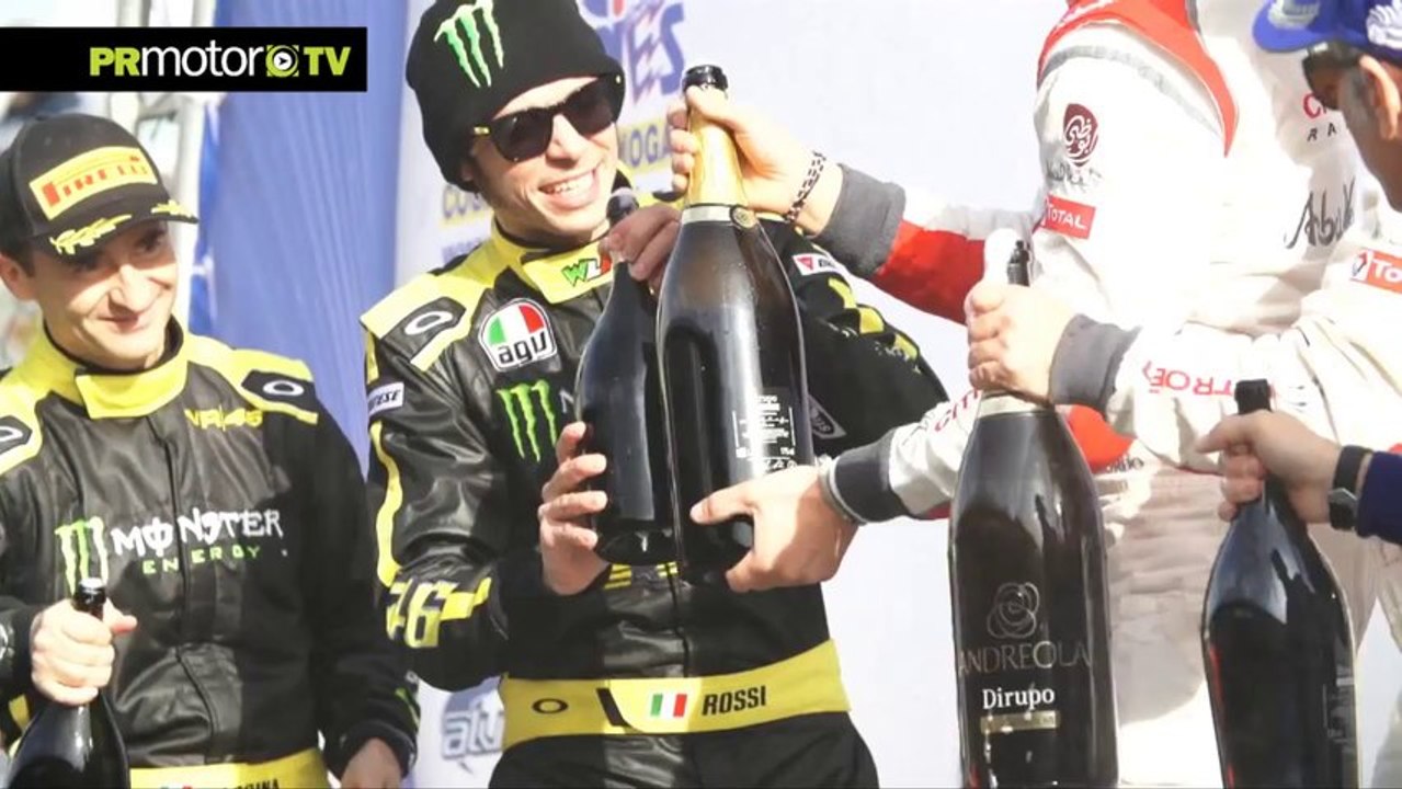 Valentino Rossi en acción en el Monza Rally Show a bordo de su Ford Fiesta RS WRC - PRMotor TV (HD)