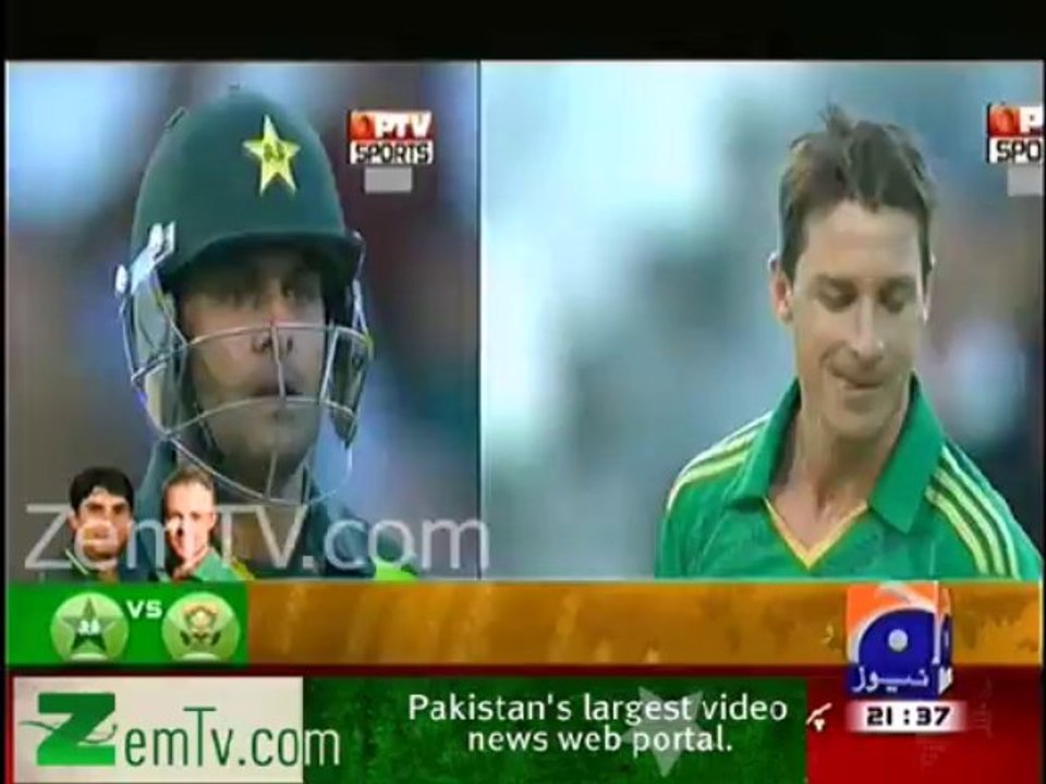 Dale Steyn has dismissed Mohammad Hafeez 15 Times