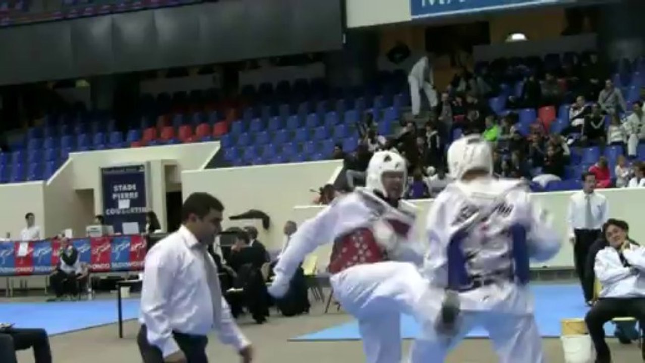 CHAMPIONNAT IdF 2013 - STEPHANE vs DAVID - TEAM TAEKWONDO FERANA CERGY /  Vétérans 3
