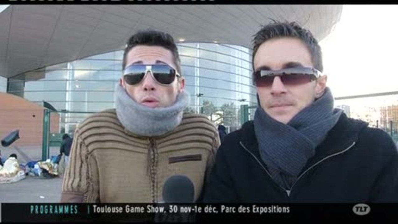 Concert de Mylène Farmer: les fans bravent le froid (Toulouse)