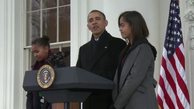 US President Barack Obama pardons Thanksgiving turkey