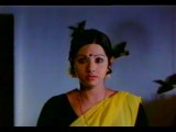 Man Trying To Romance Sridevi Forcefully -  Padaharella Vayasu - Sridevi, Chandra Mohan