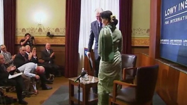 Myanmar's Aung San Suu Kyi seeks constitutional changes