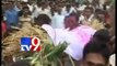 Sugarcane Farmers agaition,Lots of TODPHOD in Maharashtra-TV9