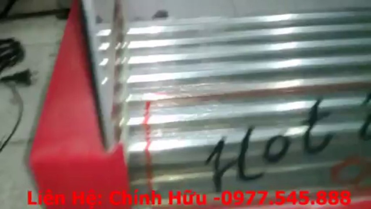 Máy nướng xúc xích,bếp nước xúc xích,lò nướng xúc xích, bếp nướng xúc xích 7 thanh nhiệt