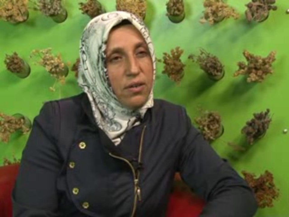 Annesinde Hiipertansiyon,astım-bronşit,menisküs ve kilo problemi