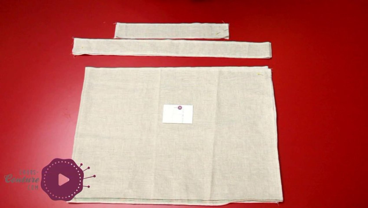 cours de couture - apprendre à coudre une jupe portefeuille plissée pour fillette - Tuto de couture