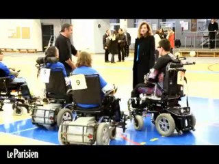 Valérie Trierweiler supportrice de Théo, 13 ans, nageur quadruple amputé