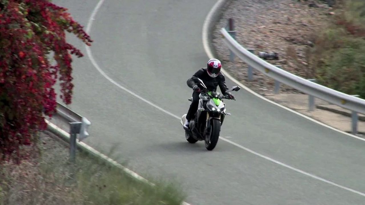 Vidéo essais Kawa Z1000 Aurel