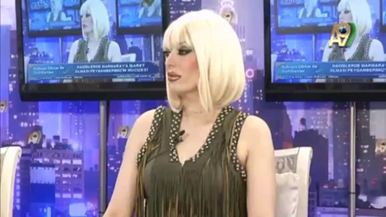 In de Hadithen wird berichtet, dass dem Mahdi (Fsai) im Meer ein trockener Weg geöffnet wird (Marmaray)